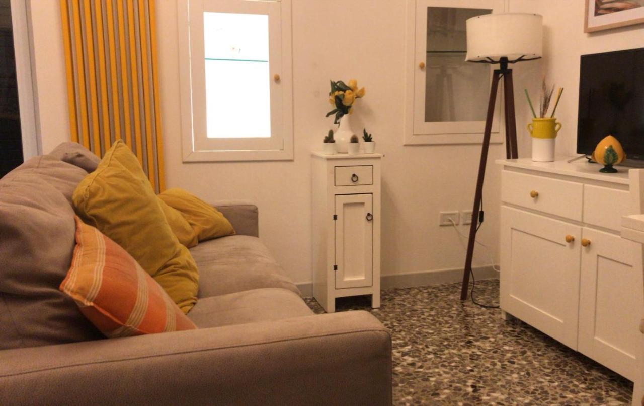 Edyta'S Apartment Ostuni Buitenkant foto